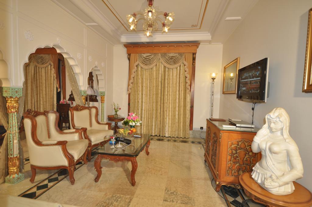 ג'איפור Shiv Vilas Resort מראה חיצוני תמונה